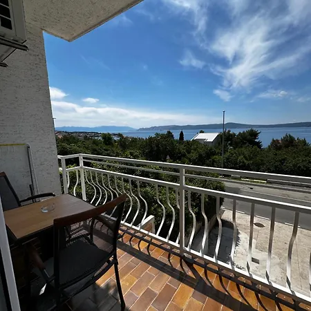Kristijan Apartment *