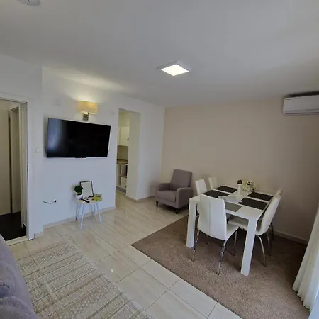 Apartment Kristijan Crikvenica
