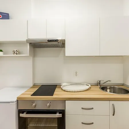 Kristijan Apartment *