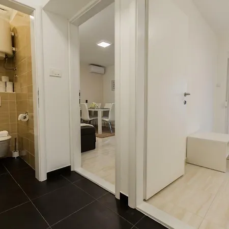 Kristijan Apartment